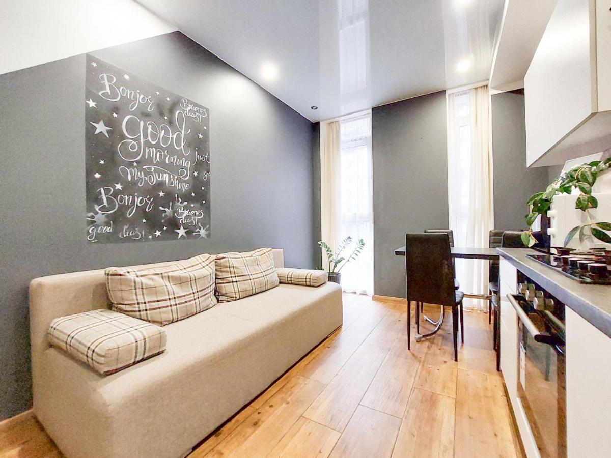 Monro Apartment Lviv Exterior foto